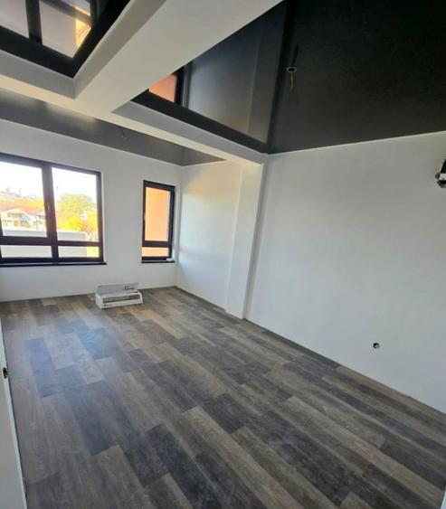 Apartament cu 2 camere decomandat în Micro 17