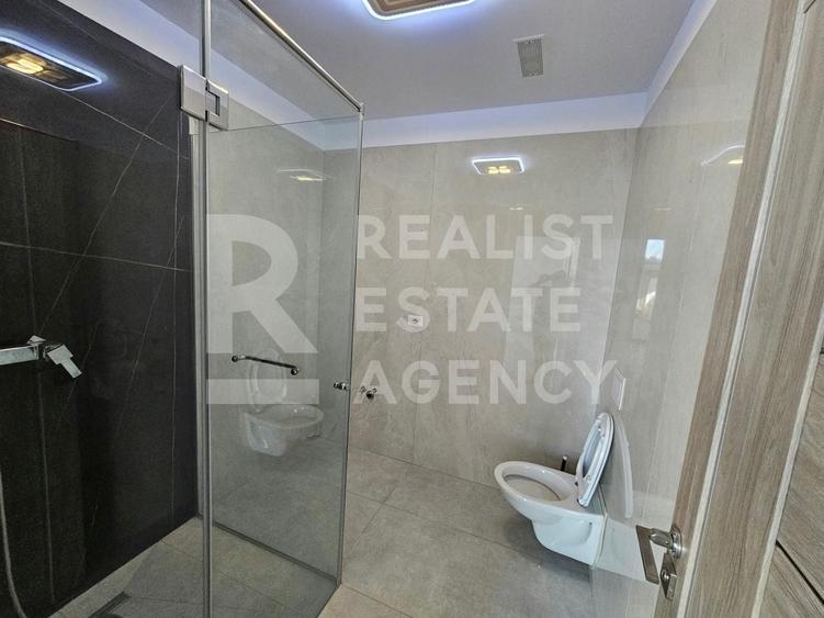Casă individuală cu 5 camere cu Canalizare în Central