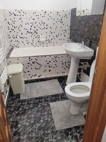 Apartament cu 2 camere semidecomandat în Exterior Vest
