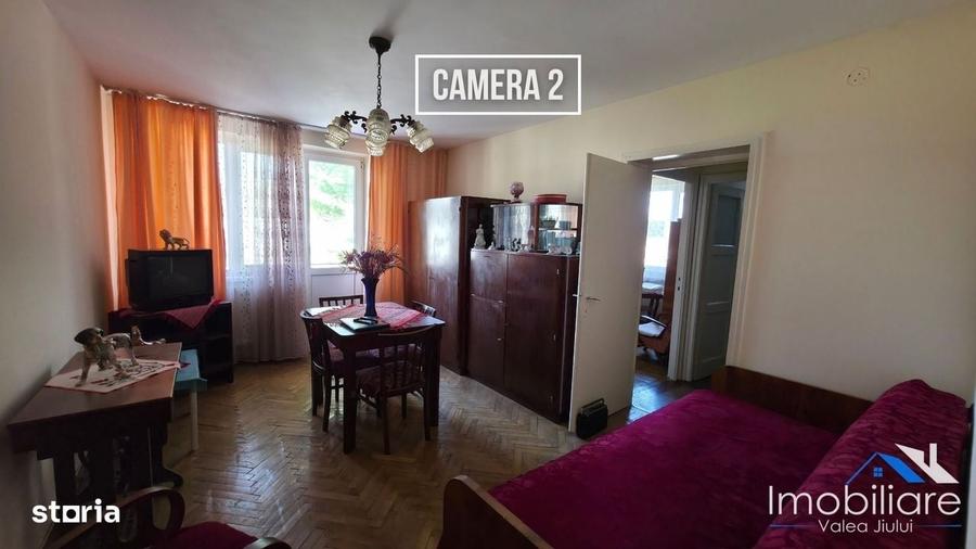 Apartament 2 camere Vulcan | Str. Nicolae Titulescu | Etaj 4/4 - 8