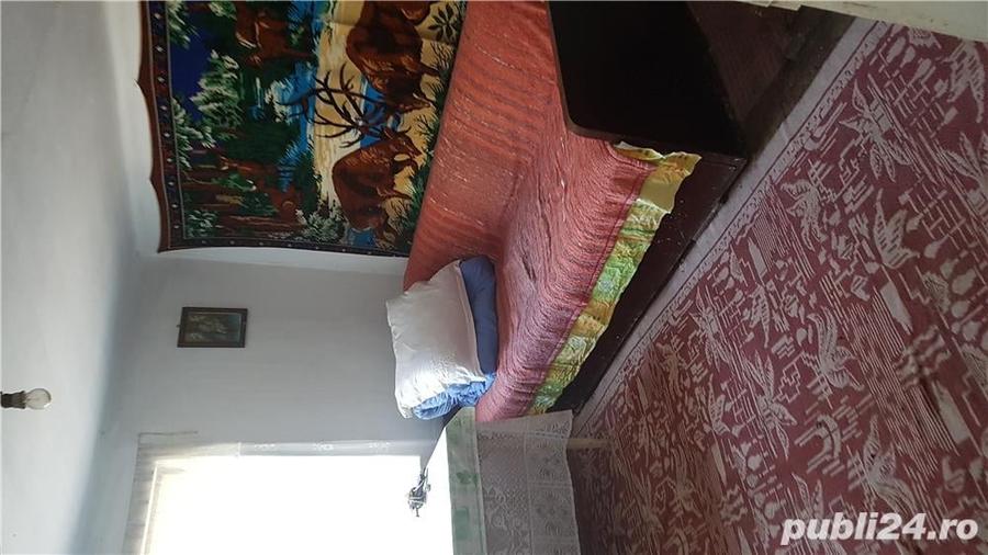 Casă cu 5 camere cu Teren 870 Mp în Bistrețu