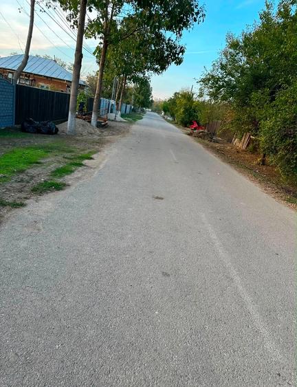 Casă cu 6 camere cu Canalizare în Curcani