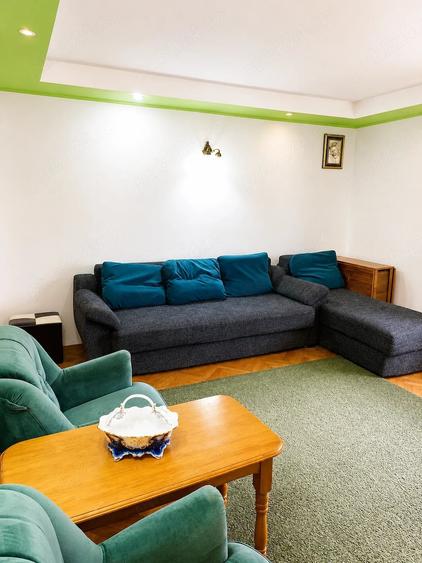 Apartament cu 3 camere decomandat în Unirii Nord
