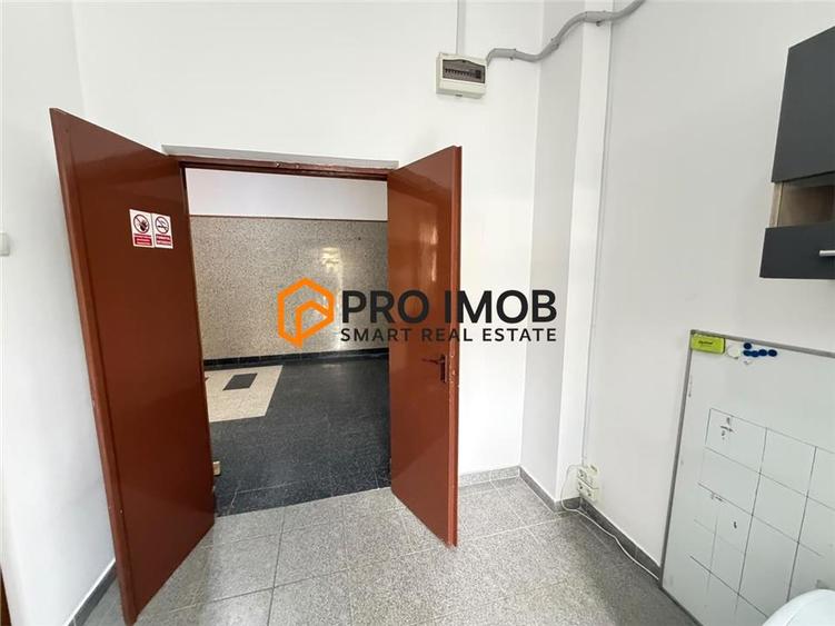 Spațiu comercial, de 65 mp, în 1 Decembrie