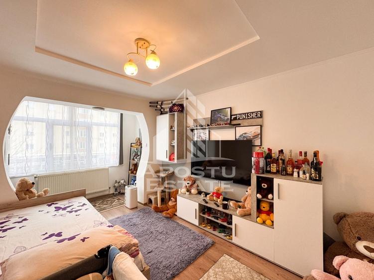 Apartament cu 2 camere decomandat, mobilat în Sud