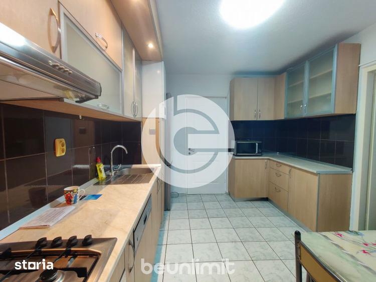 Apartament cu 3 camere decomandat, mobilat în Ștrand