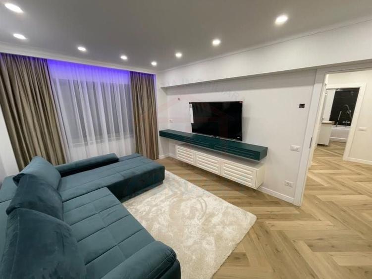 Apartament cu 2 camere în Micro 20