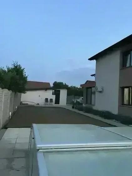 Casă cu Teren 800 Mp în Săcălaz