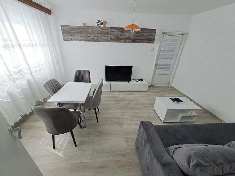 Apartament cu 2 camere semidecomandat în Ultracentral