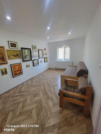 Apartament cu 3 camere decomandat în Micro 3