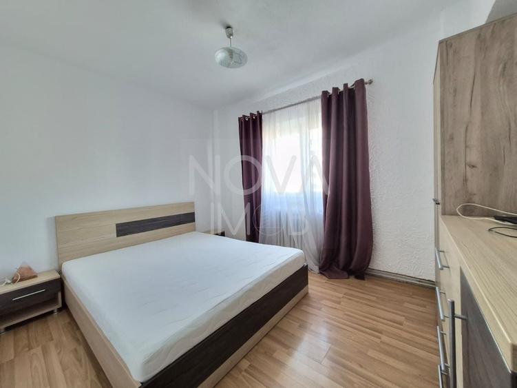 Apartament cu 2 camere decomandat, mobilat în Mihai Viteazul