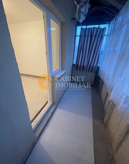 Apartament cu 3 camere decomandat în Tomești