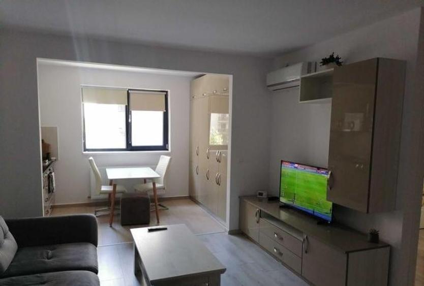 Apartament cu 2 camere decomandat în Theodor Pallady