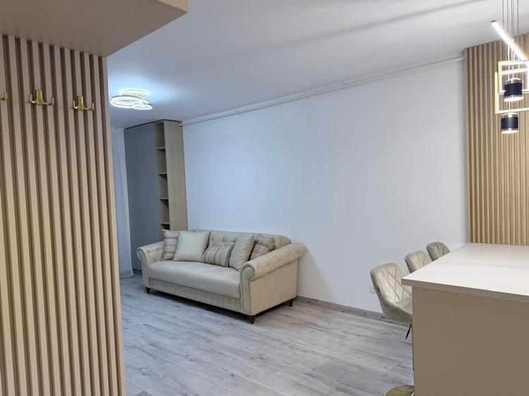 Apartament cu 2 camere decomandat în Exterior Vest