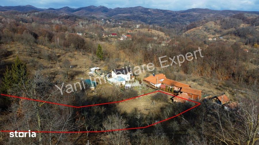 Casă cu 2 camere cu Teren 2743 Mp în Cicănești