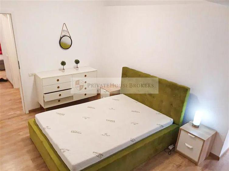 Apartament cu 2 camere semidecomandat, mobilat în Băneasa
