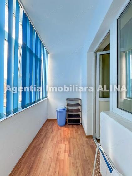 Apartament cu 2 camere decomandat în Piața Centrală