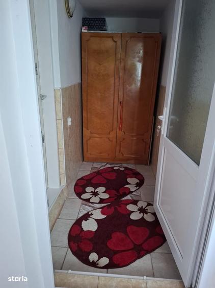 Casă cu 6 camere cu Teren 124 Mp în Exterior Vest