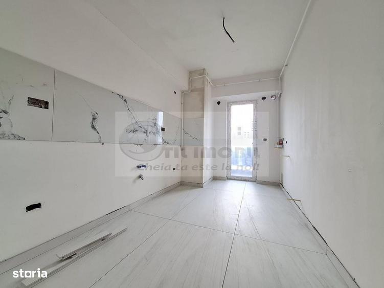 Apartament cu 2 camere decomandat în Galata