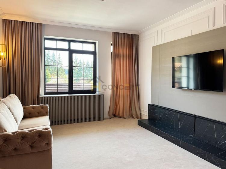 Casă individuală cu 14 camere cu Piscina în Predeal