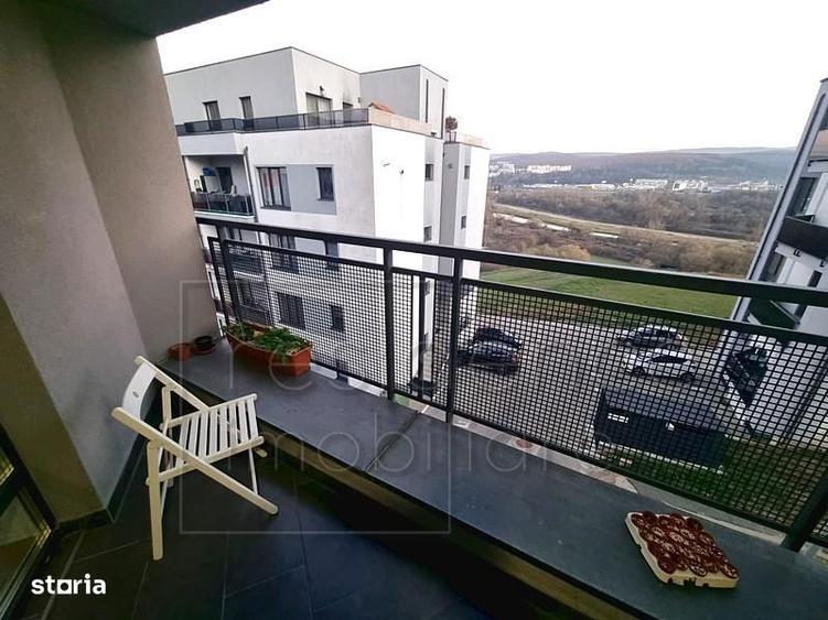 Apartament cu 3 camere semidecomandat, mobilat în Grigorescu