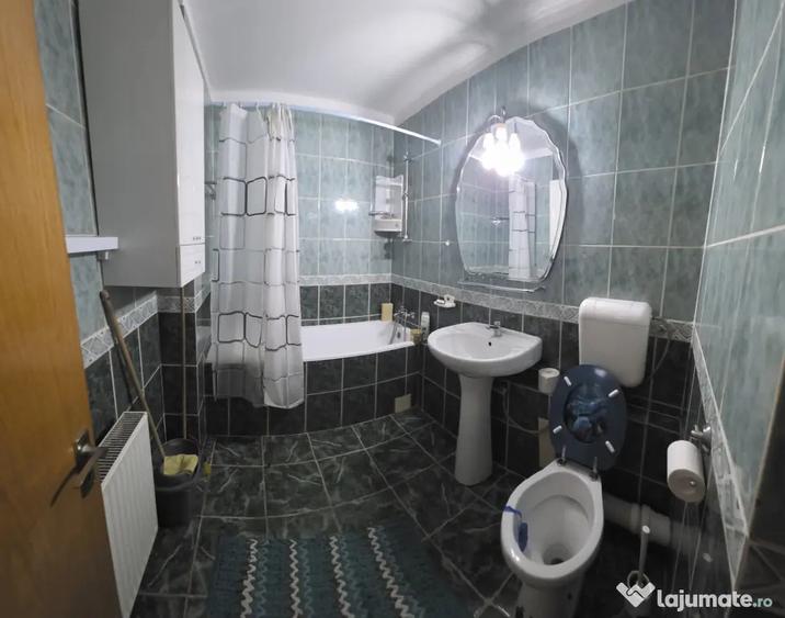 Apartament 2 camere, Bd. Chi?inau Sector 2 - 12