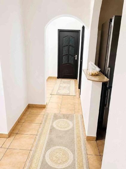 Apartament cu 3 camere decomandat în Tomis Nord