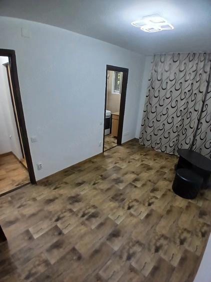 Garsonieră decomandată în Drumul Taberei