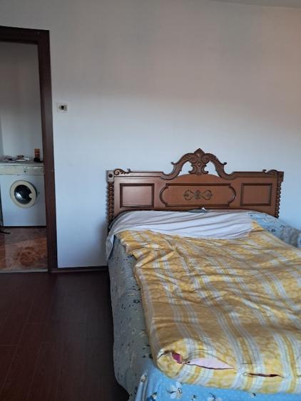 Apartament cu 3 camere decomandat în Iscroni