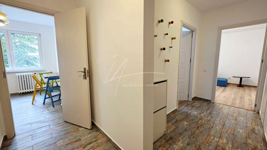 Apartament cu 2 camere semidecomandat, mobilat în Militari
