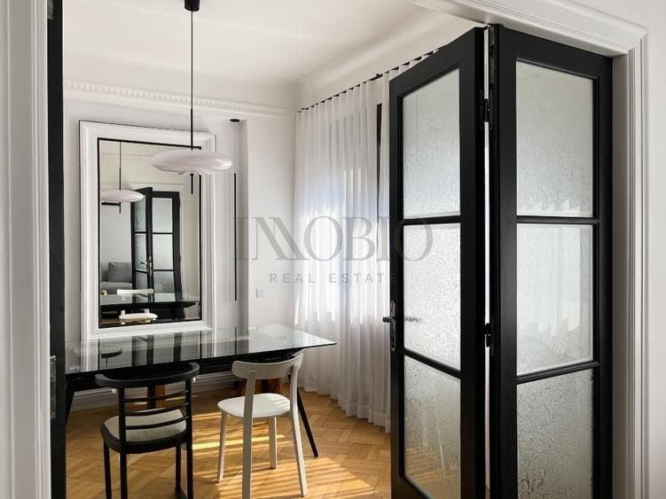 Apartament cu 3 camere decomandat, mobilat în P-ța Romană