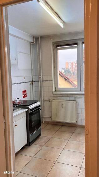 Apartament cu 3 camere în Grigorescu