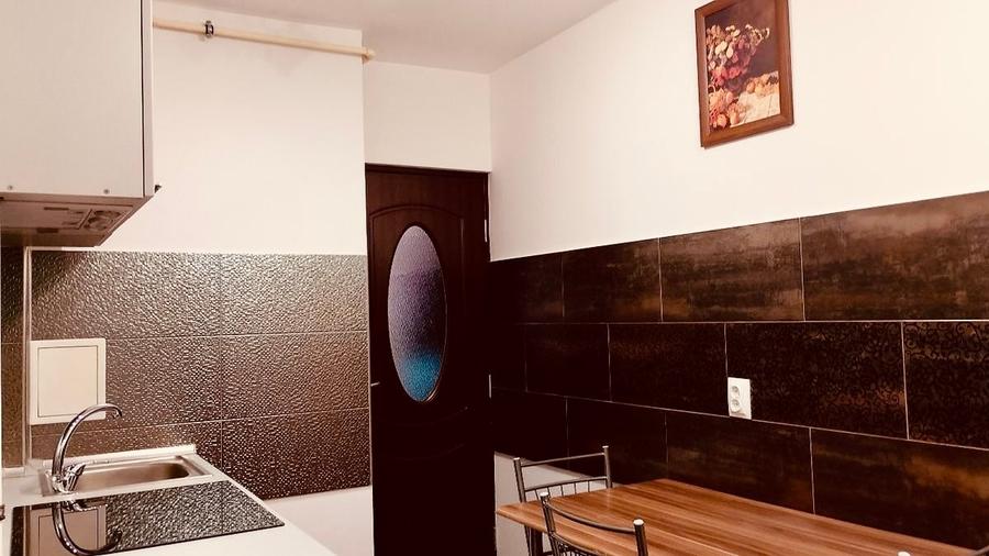 Apartament cu 2 camere decomandat, mobilat în Cantemir