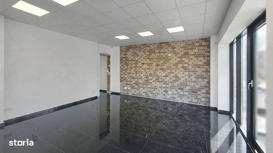 Spațiu comercial, de 105 mp, în Central