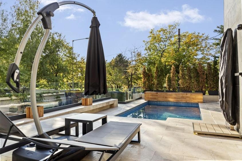 Casă individuală cu 6 camere cu Piscina în Floreasca