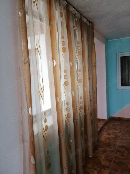 Casă cu 5 camere cu Teren 2500 Mp în Plopeni