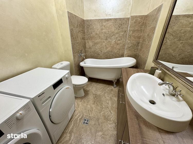 Apartament cu 3 camere decomandat în UTA