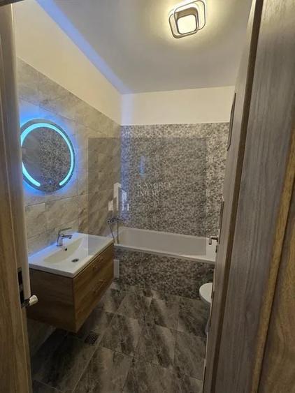 Apartament cu 2 camere decomandat în Metalurgiei