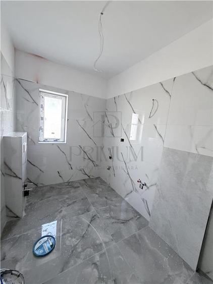 Duplex cu 3 camere cu Canalizare în Moșnița Veche