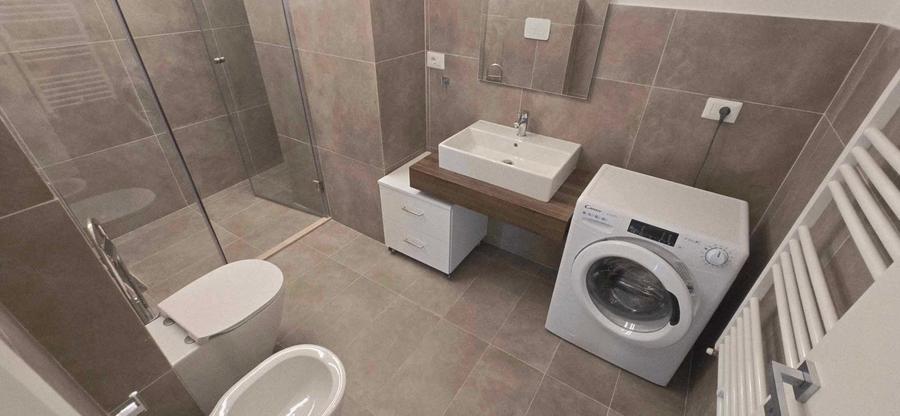 Apartament cu 2 camere nedecomandat în Central