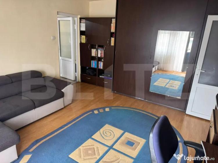 Apartament cu 2 camere semidecomandat în Central