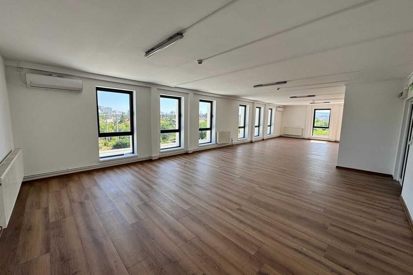 Spațiu comercial, de 30 mp, în Galata