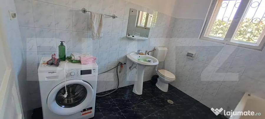 Casă cu 4 camere cu Teren 150 Mp în Central