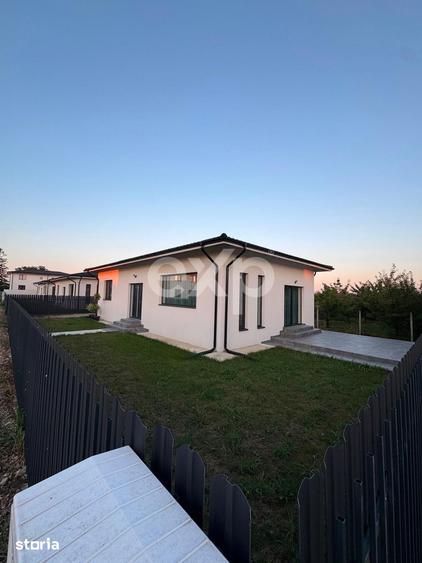 Casă cu 5 camere cu Teren 350 Mp în Ulmi
