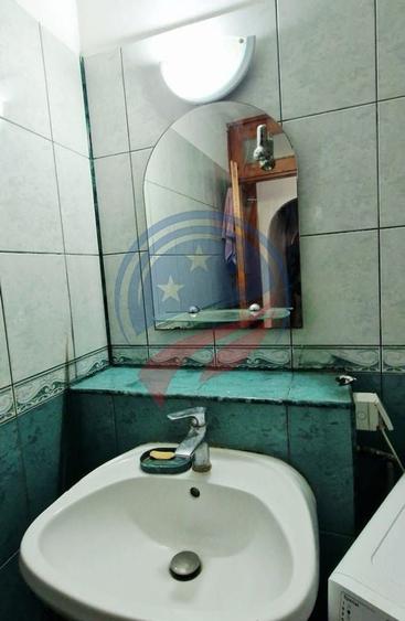 Apartament cu 4 camere decomandat în Gării