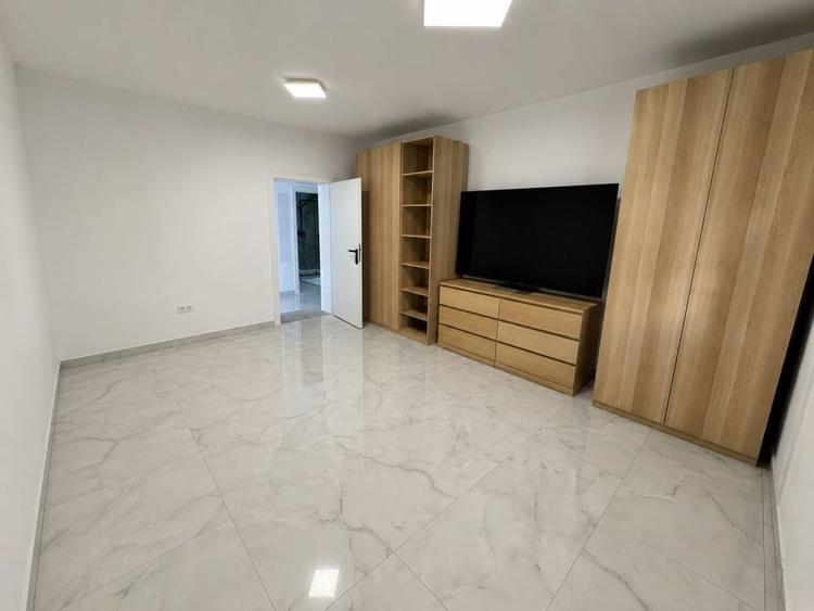 Casă individuală cu 2 camere cu Canalizare în Săsar