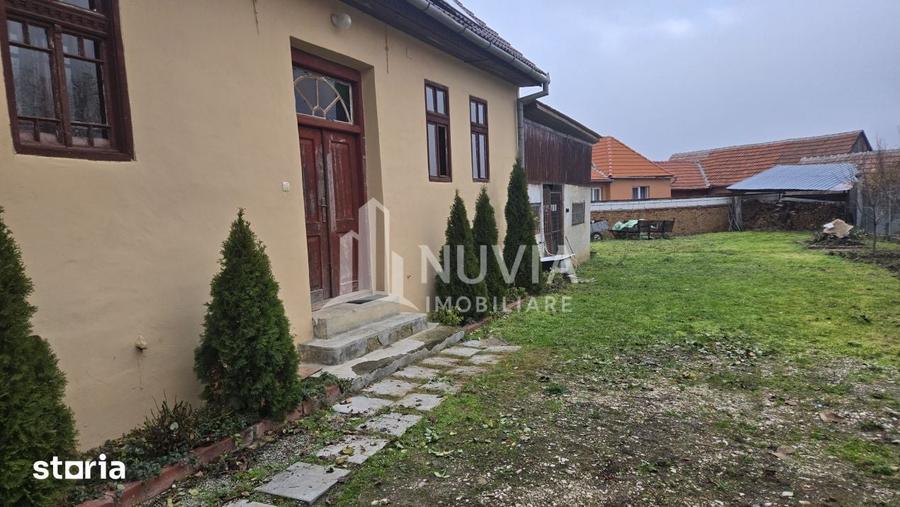Casă cu 2 camere cu Teren 500 Mp în Gârbova