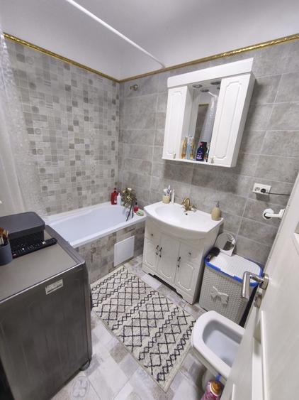 Apartament cu 2 camere decomandat în Rahova