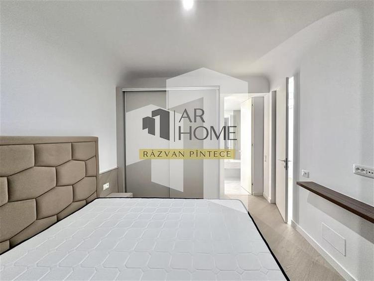 Apartament cu 3 camere decomandat în Pipera