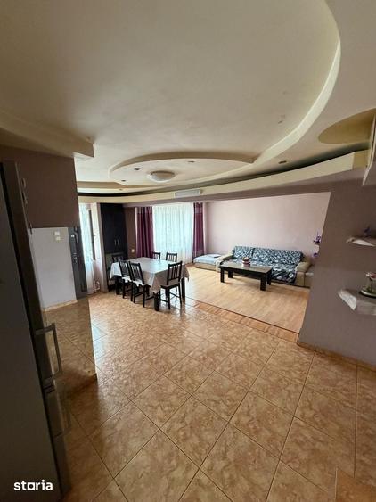 Apartament 4 camere, Craiovi?a centrala 2/4 - 2